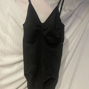 Sophisticated Black Women's Shapewear Bodysuit